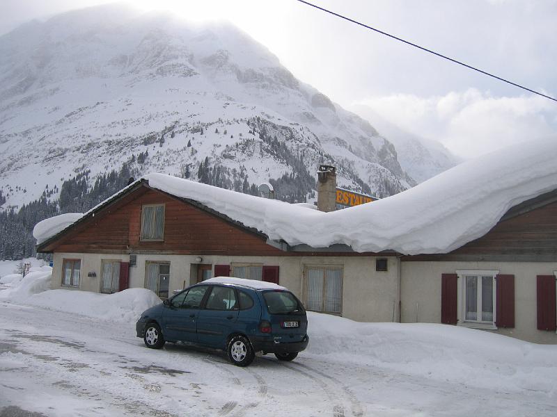 en Suisse aussi il y a de la neige.jpg